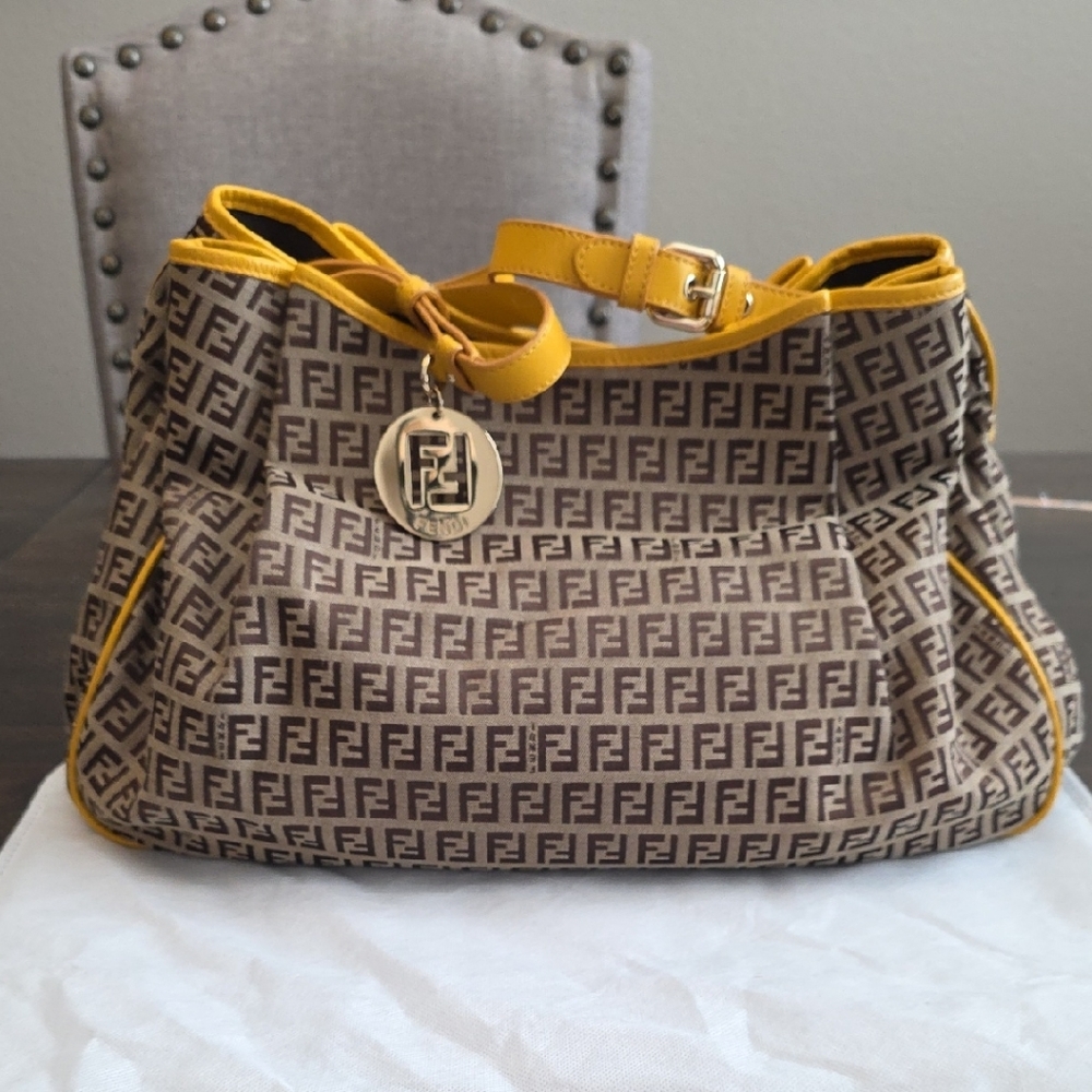 Fendi Leather-Trimmed Zucchino Hobo